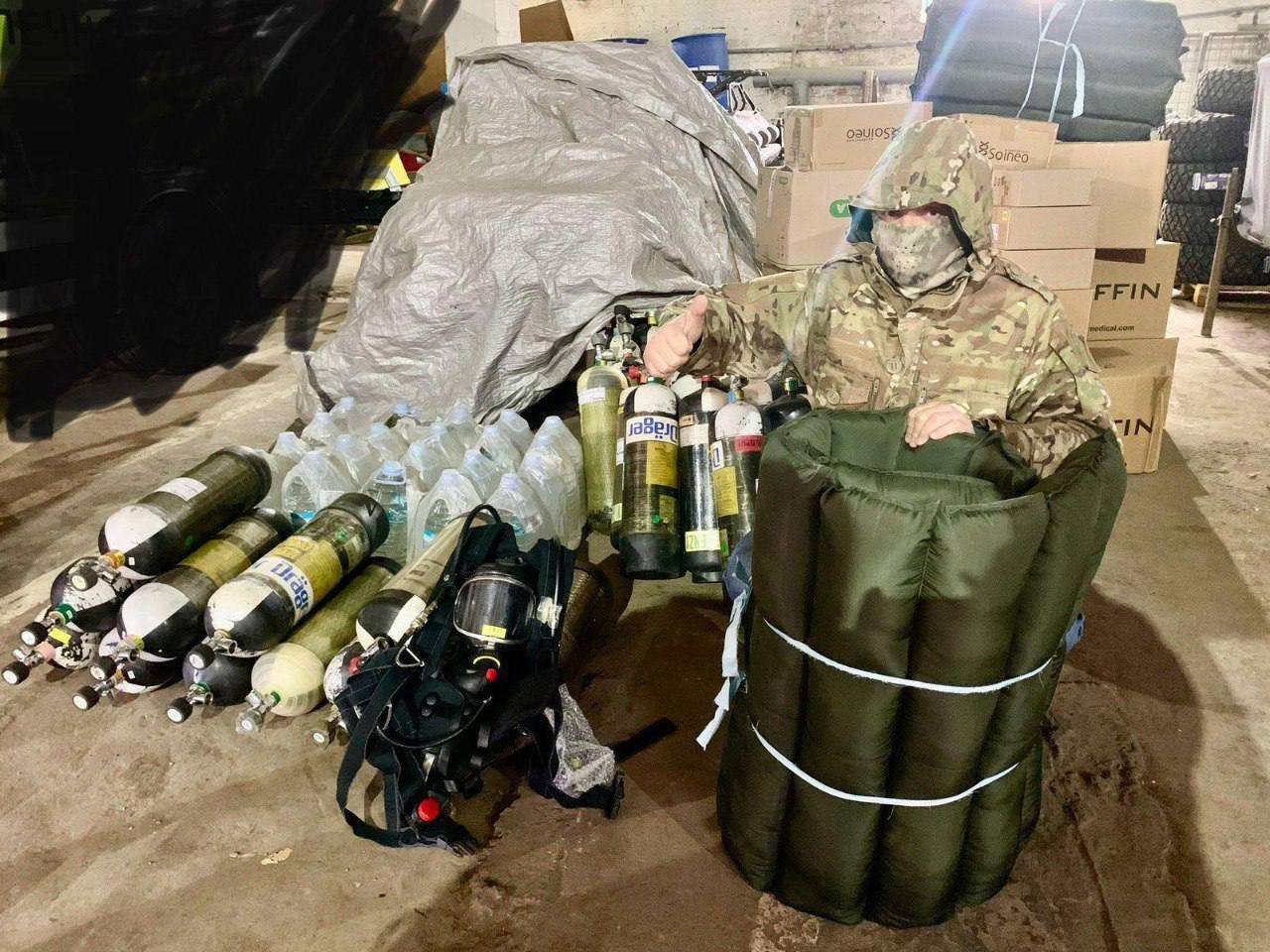 Рятувальне спорядження для фахівців екстрених служб кількох областей України