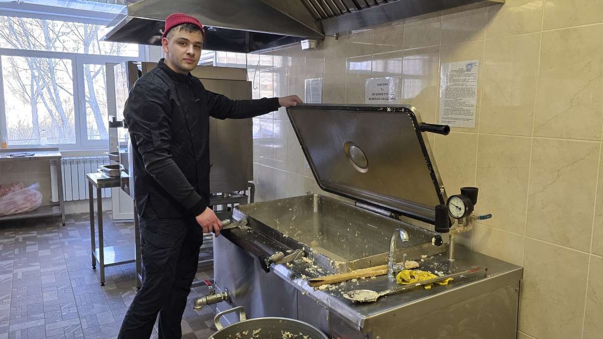 Продовжуємо підтримувати гуманітарну місію «Фудтрак: Їжа без кордонів»