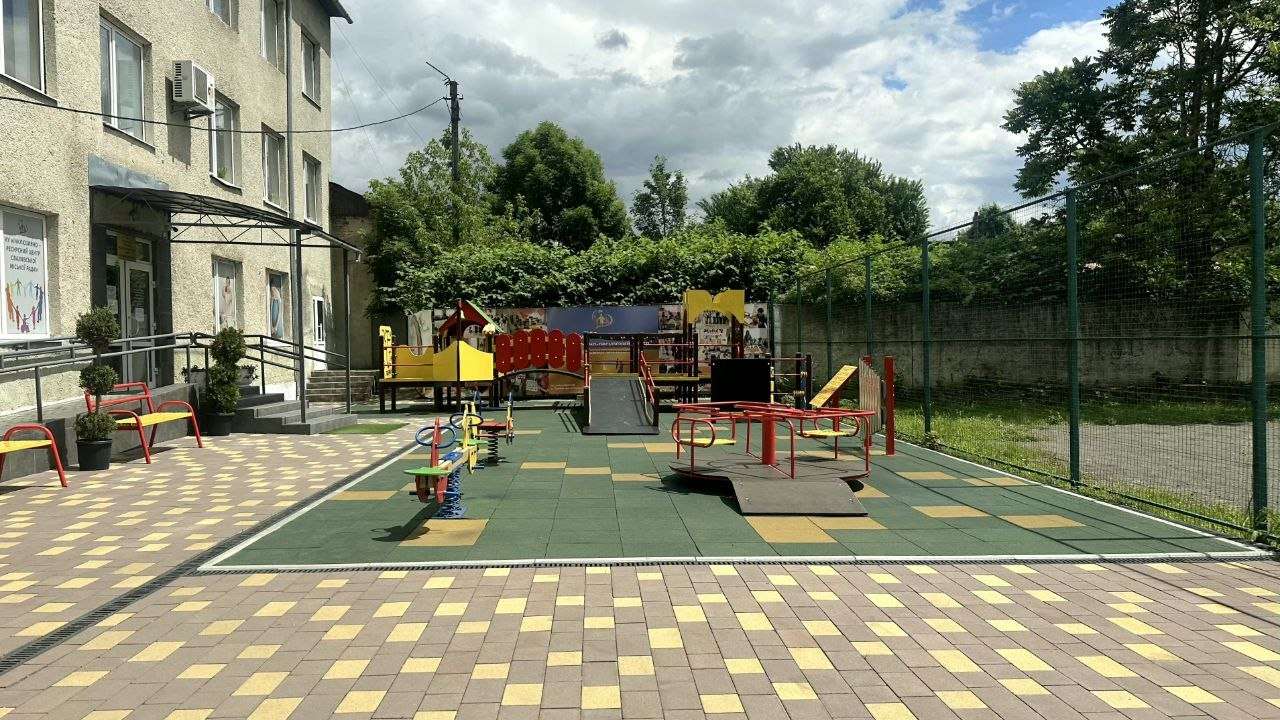 Впроваджуємо проєкт «Стійкість»: розвиток інклюзивних послуг для дітей на Закарпатті 