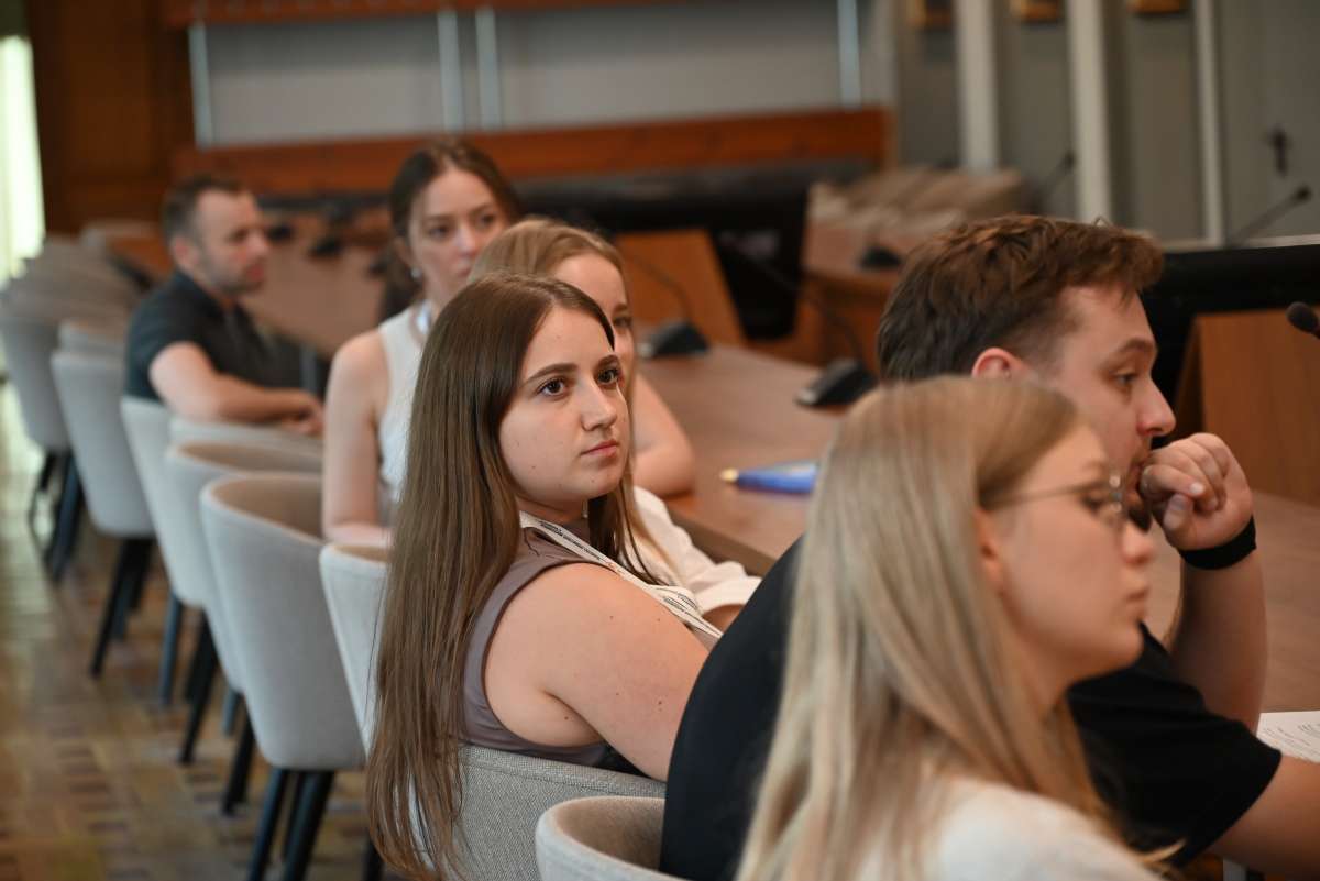Майже 250 учасників долучилися до міжнародної науково-практичної конференції в Ужгороді. ФОТО|ВІДЕО